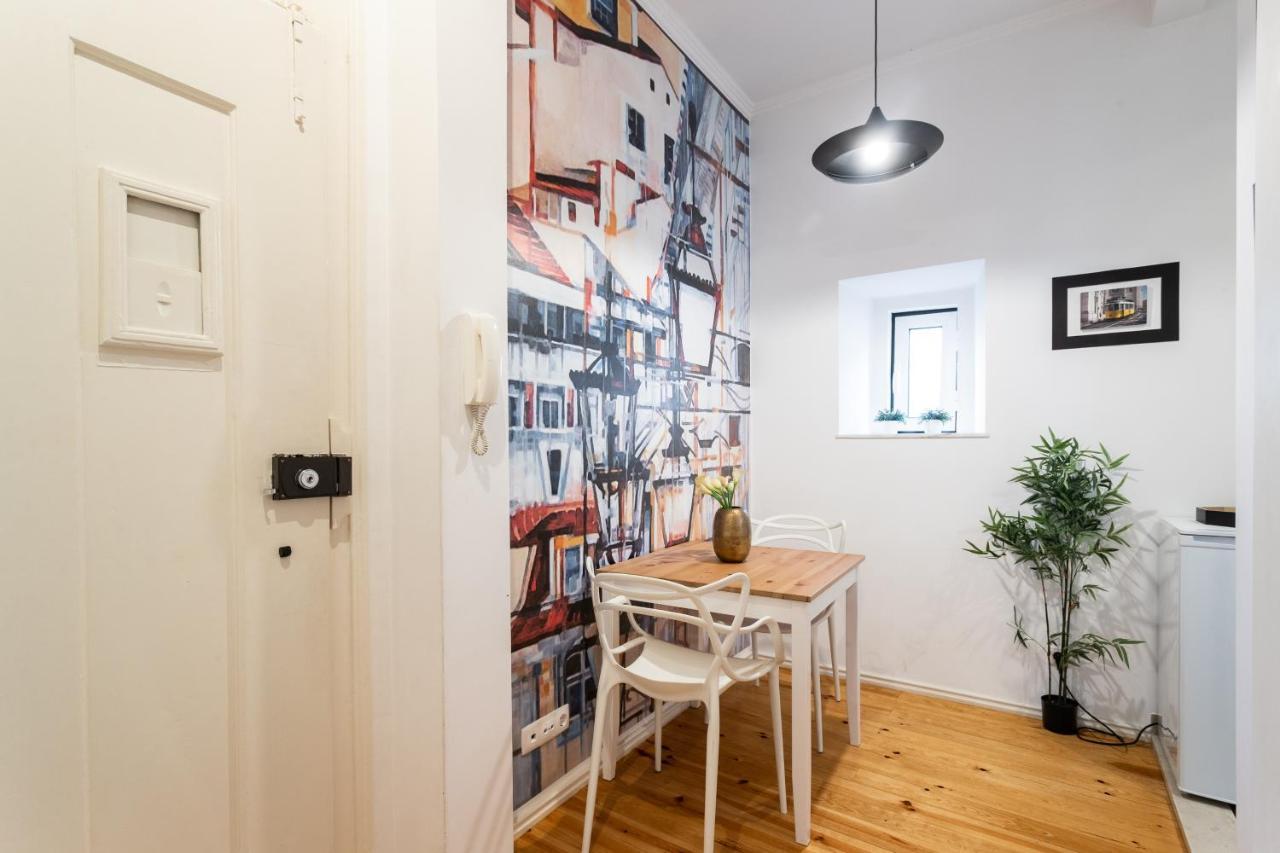 Flh Bica Charming Flat Apartment Lisbon Luaran gambar
